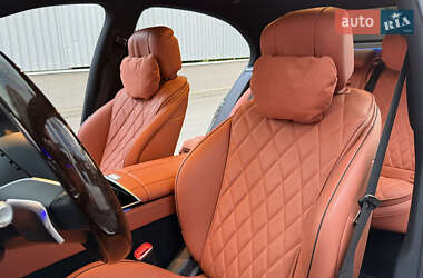 Седан Mercedes-Benz S-Class 2022 в 