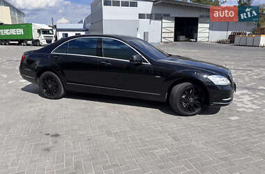 Седан Mercedes-Benz S-Class 2011 в 