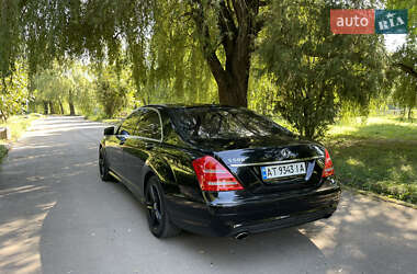 Седан Mercedes-Benz S-Class 2006 в Ровно