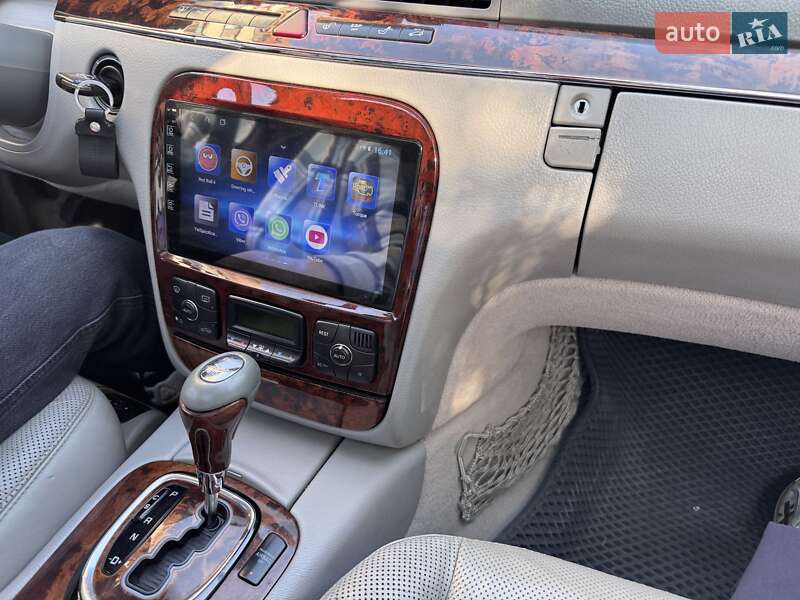 Седан Mercedes-Benz S-Class 2004 в Чернівцях