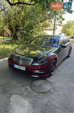 Седан Mercedes-Benz S-Class 2005 в Іванкові