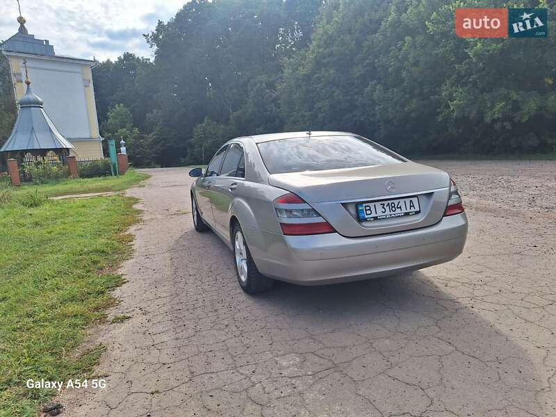Седан Mercedes-Benz S-Class 2006 в Диканьке