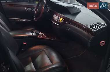Седан Mercedes-Benz S-Class 2012 в 