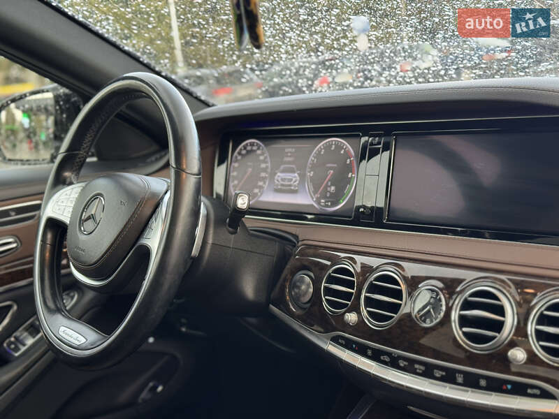 Седан Mercedes-Benz S-Class 2014 в Луцке