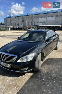 Седан Mercedes-Benz S-Class 2006 в 