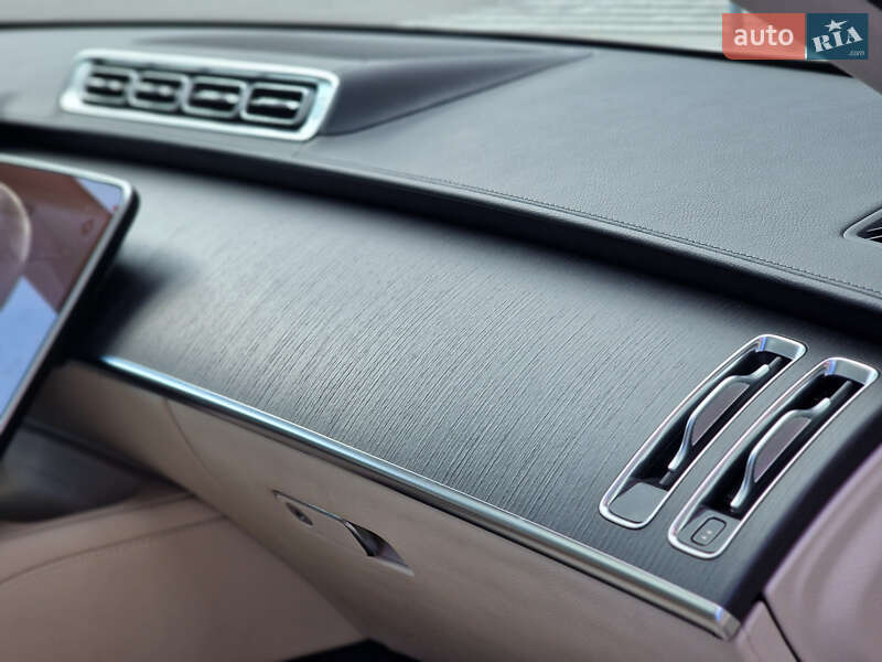 Седан Mercedes-Benz S-Class 2021 в Киеве