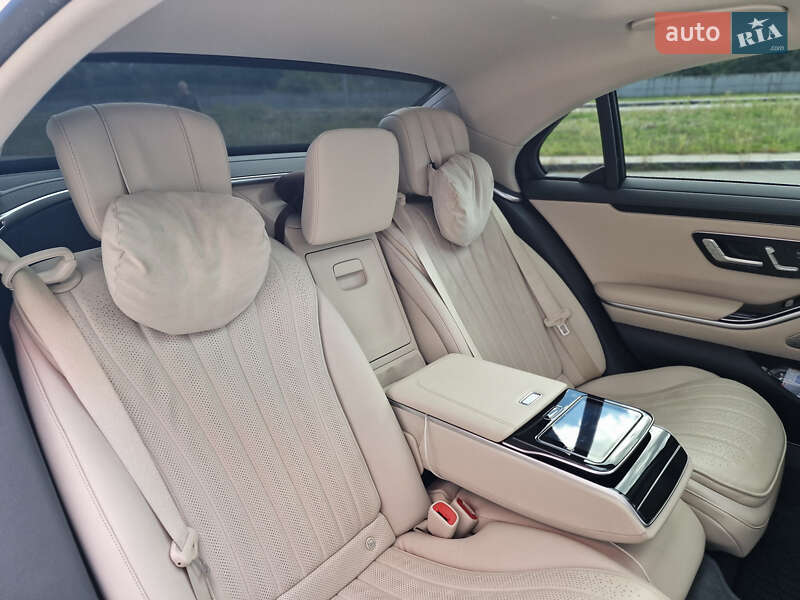 Седан Mercedes-Benz S-Class 2021 в Киеве