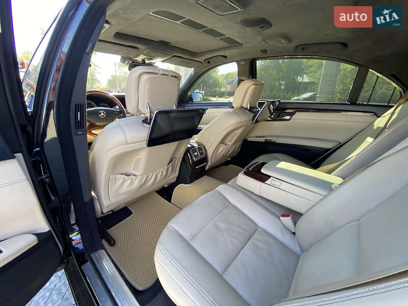 Седан Mercedes-Benz S-Class 2011 в Полтаве