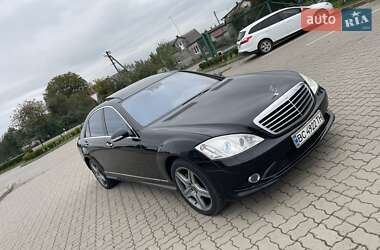 Седан Mercedes-Benz S-Class 2008 в 