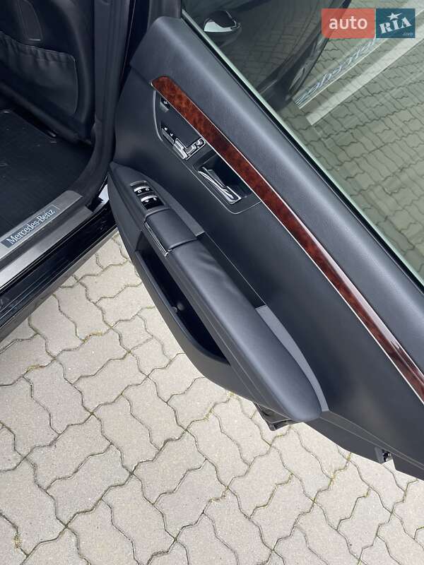 Седан Mercedes-Benz S-Class 2008 в Львове