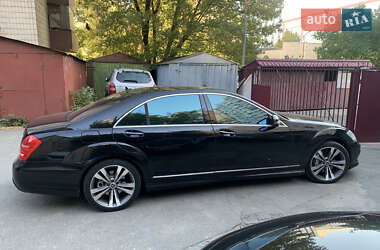 Седан Mercedes-Benz S-Class 2010 в 