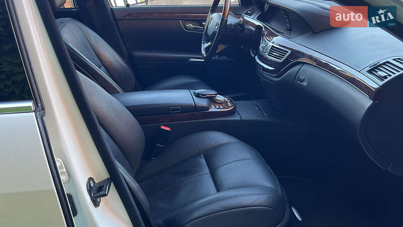 Седан Mercedes-Benz S-Class 2008 в Днепре