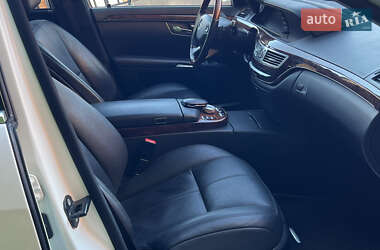 Седан Mercedes-Benz S-Class 2008 в 
