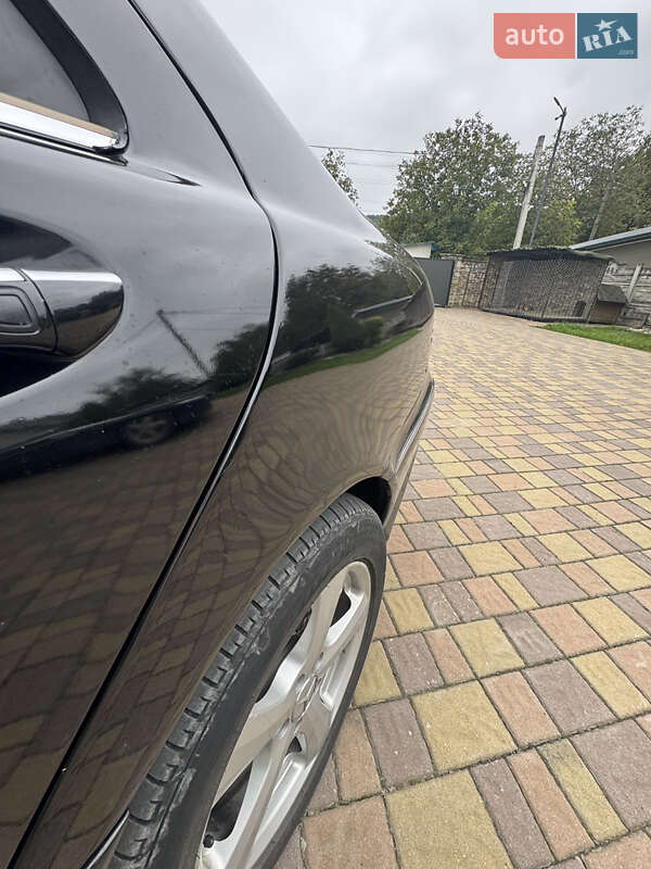 Седан Mercedes-Benz S-Class 2001 в Черновцах