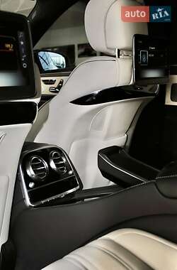 Седан Mercedes-Benz S-Class 2019 в 