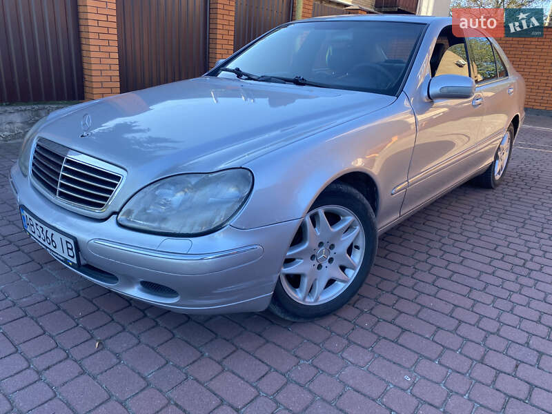 Mercedes-Benz S-Class 2001