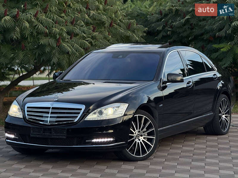 Седан Mercedes-Benz S-Class 2011 в Чернигове