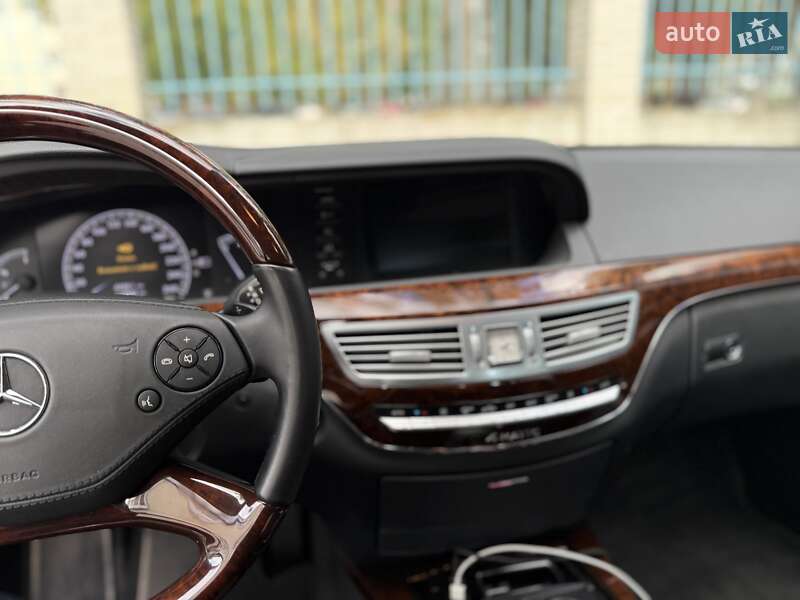 Седан Mercedes-Benz S-Class 2013 в Киеве фото 10 Седан Mercedes-Benz S-Class 2013 в Киеве