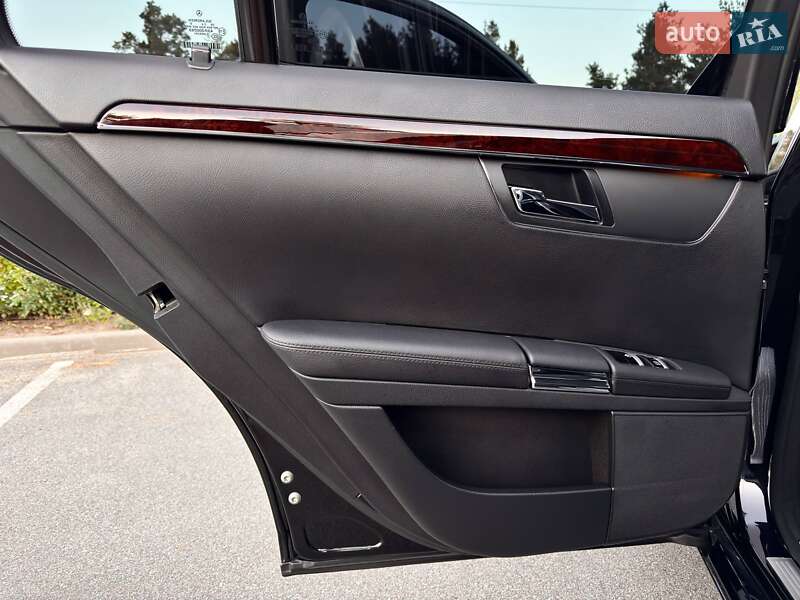 Седан Mercedes-Benz S-Class 2012 в Киеве