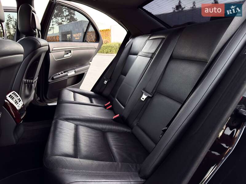 Седан Mercedes-Benz S-Class 2012 в Киеве