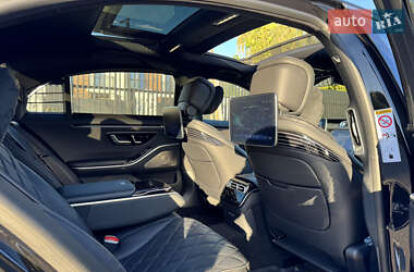 Седан Mercedes-Benz S-Class 2023 в 
