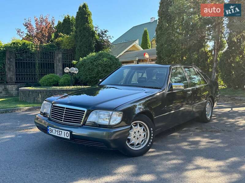 Седан Mercedes-Benz S-Class 1993 в Ровно