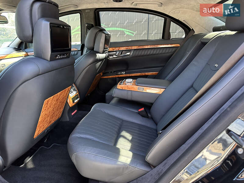 Седан Mercedes-Benz S-Class 2009 в Києві