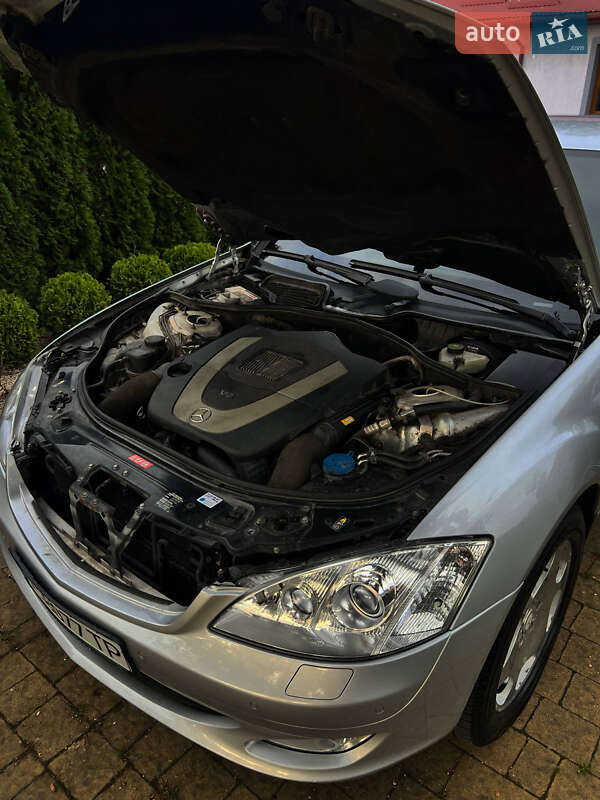 Седан Mercedes-Benz S-Class 2007 в Городке