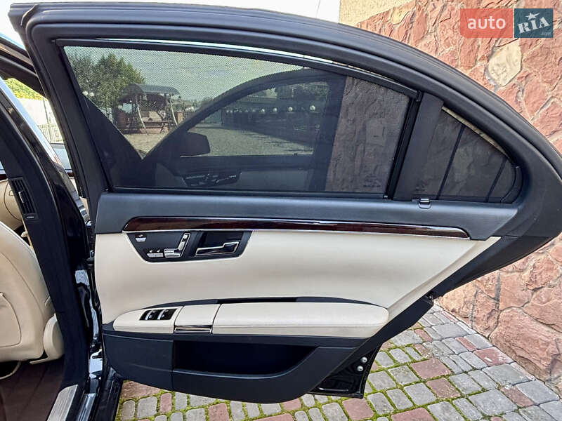 Седан Mercedes-Benz S-Class 2011 в Тернополе