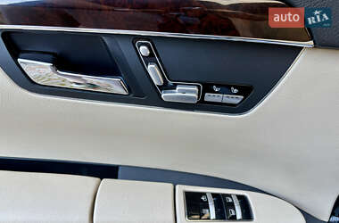 Седан Mercedes-Benz S-Class 2011 в 
