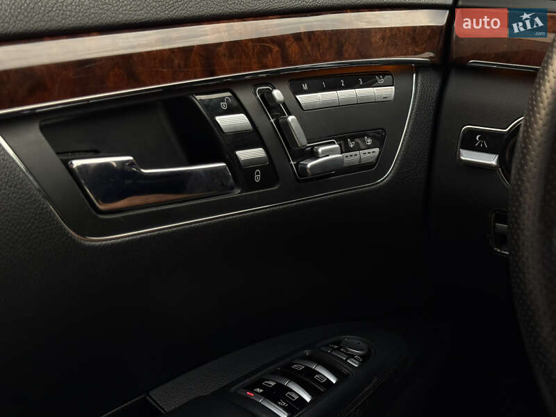 Седан Mercedes-Benz S-Class 2008 в Ужгороде
