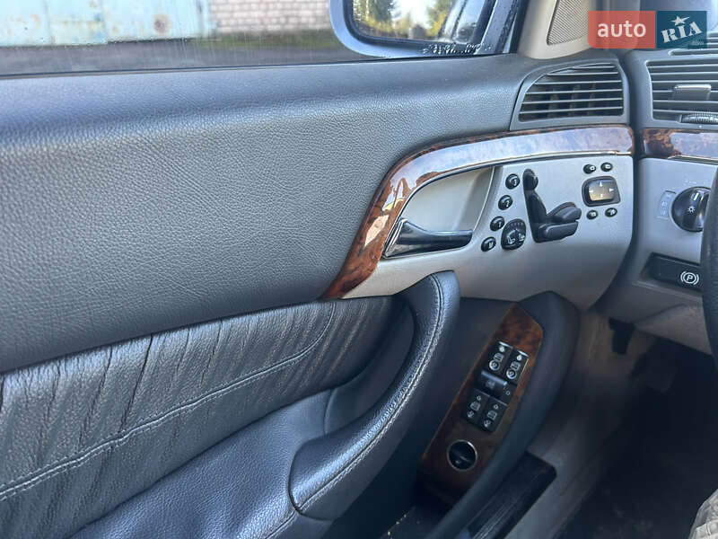 Седан Mercedes-Benz S-Class 2005 в Черновцах