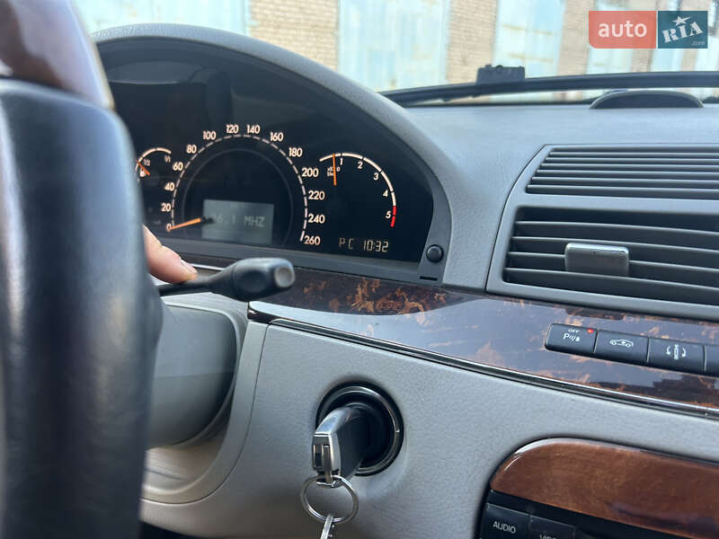 Седан Mercedes-Benz S-Class 2005 в Черновцах