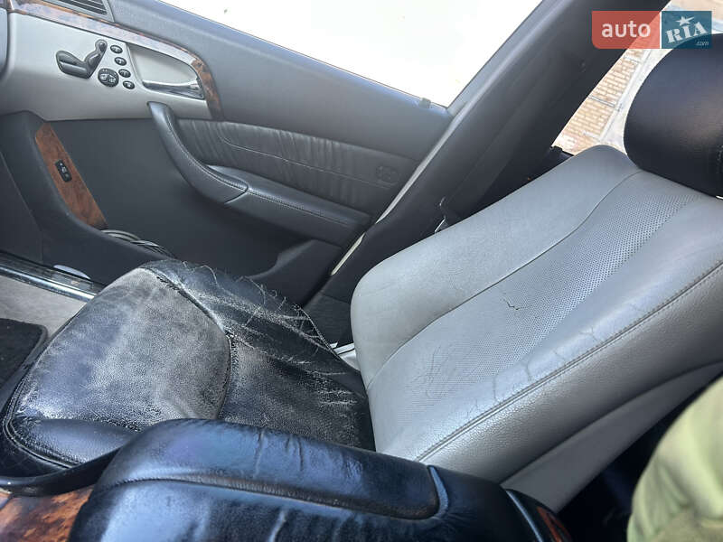 Седан Mercedes-Benz S-Class 2005 в Черновцах