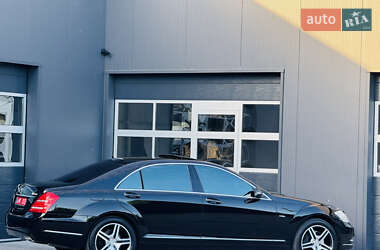 Седан Mercedes-Benz S-Class 2011 в 