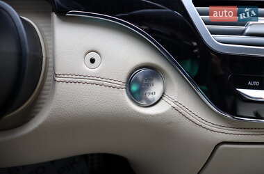 Седан Mercedes-Benz S-Class 2012 в 