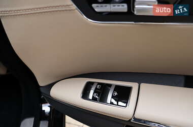 Седан Mercedes-Benz S-Class 2012 в 