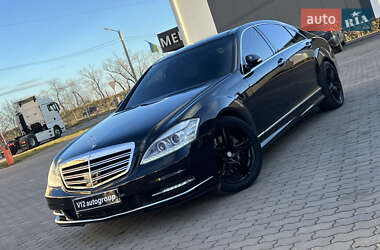 Седан Mercedes-Benz S-Class 2009 в Стрию