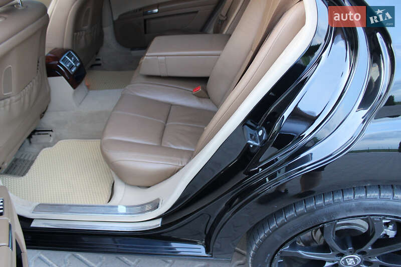 Седан Mercedes-Benz S-Class 2006 в Ровно