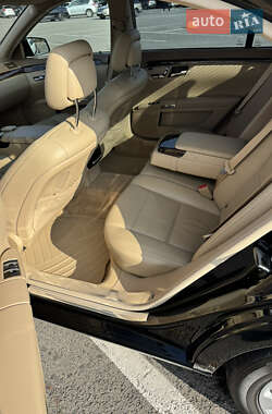 Седан Mercedes-Benz S-Class 2013 в 