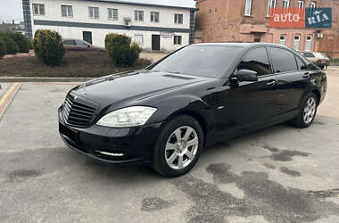 Седан Mercedes-Benz S-Class 2011 в 