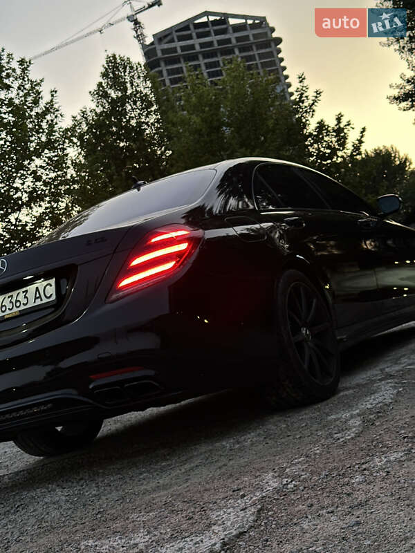 Седан Mercedes-Benz S-Class 2014 в Днепре