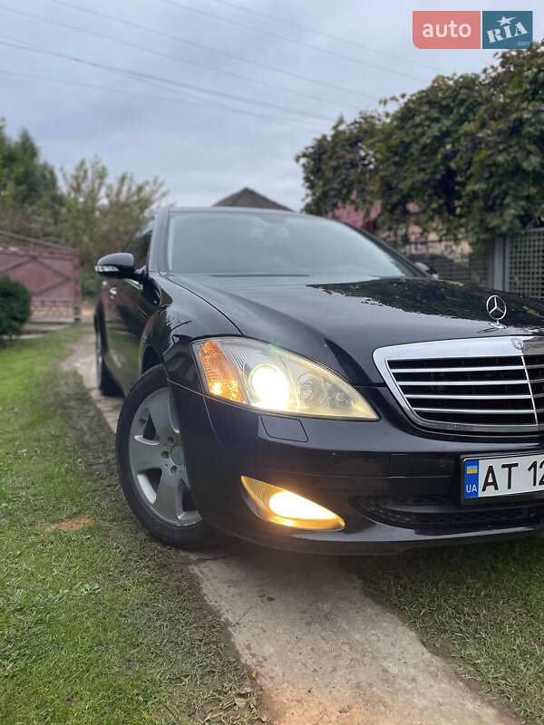 Седан Mercedes-Benz S-Class 2009 в Івано-Франківську