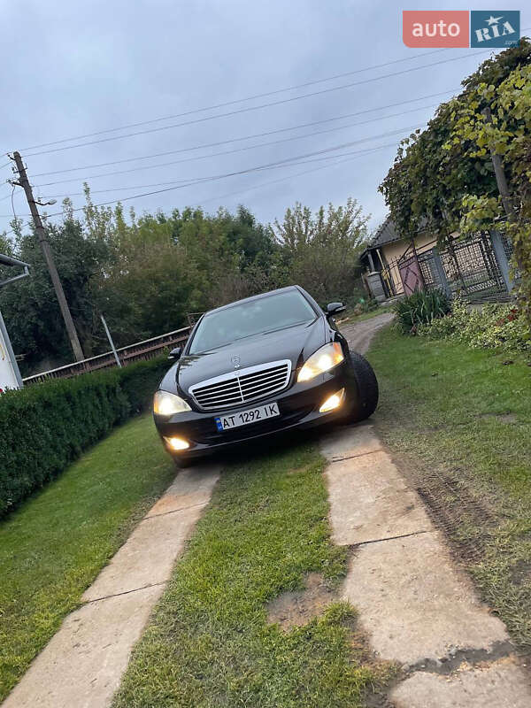 Седан Mercedes-Benz S-Class 2009 в Івано-Франківську