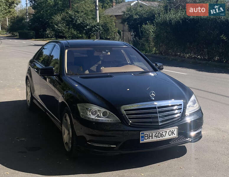 Седан Mercedes-Benz S-Class 2012 в Умани