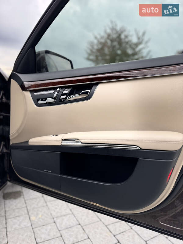 Седан Mercedes-Benz S-Class 2010 в Львове фото 16 Седан Mercedes-Benz S-Class 2010 в Львове