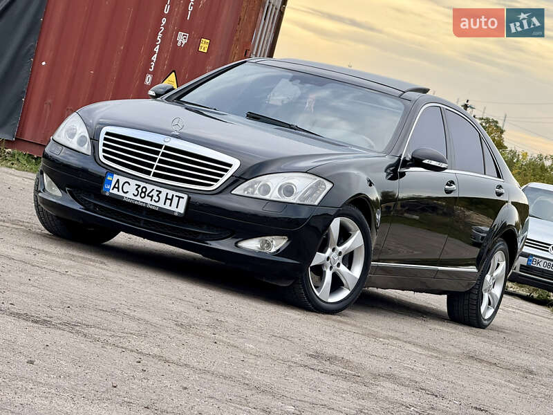 Mercedes-Benz S-Class 2007