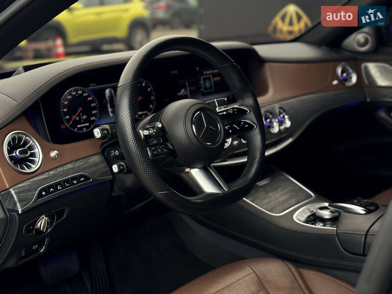 Седан Mercedes-Benz S-Class 2015 в Києві