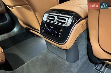 Седан Mercedes-Benz S-Class 2021 в 