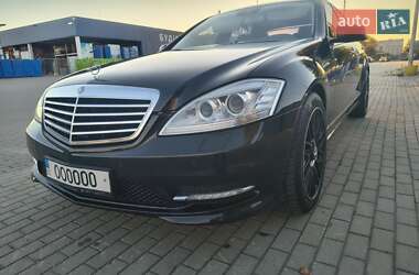 Седан Mercedes-Benz S-Class 2011 в 